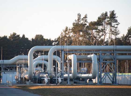 Еврокомиссия планирует ограничивать цены на газ