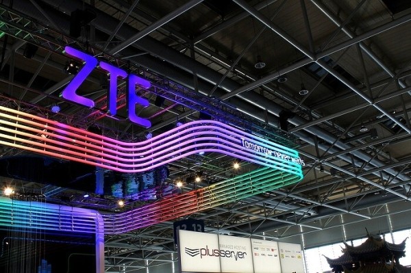 ZTE массово набирает штат русских сотрудников в Казахстане и Узбекистане